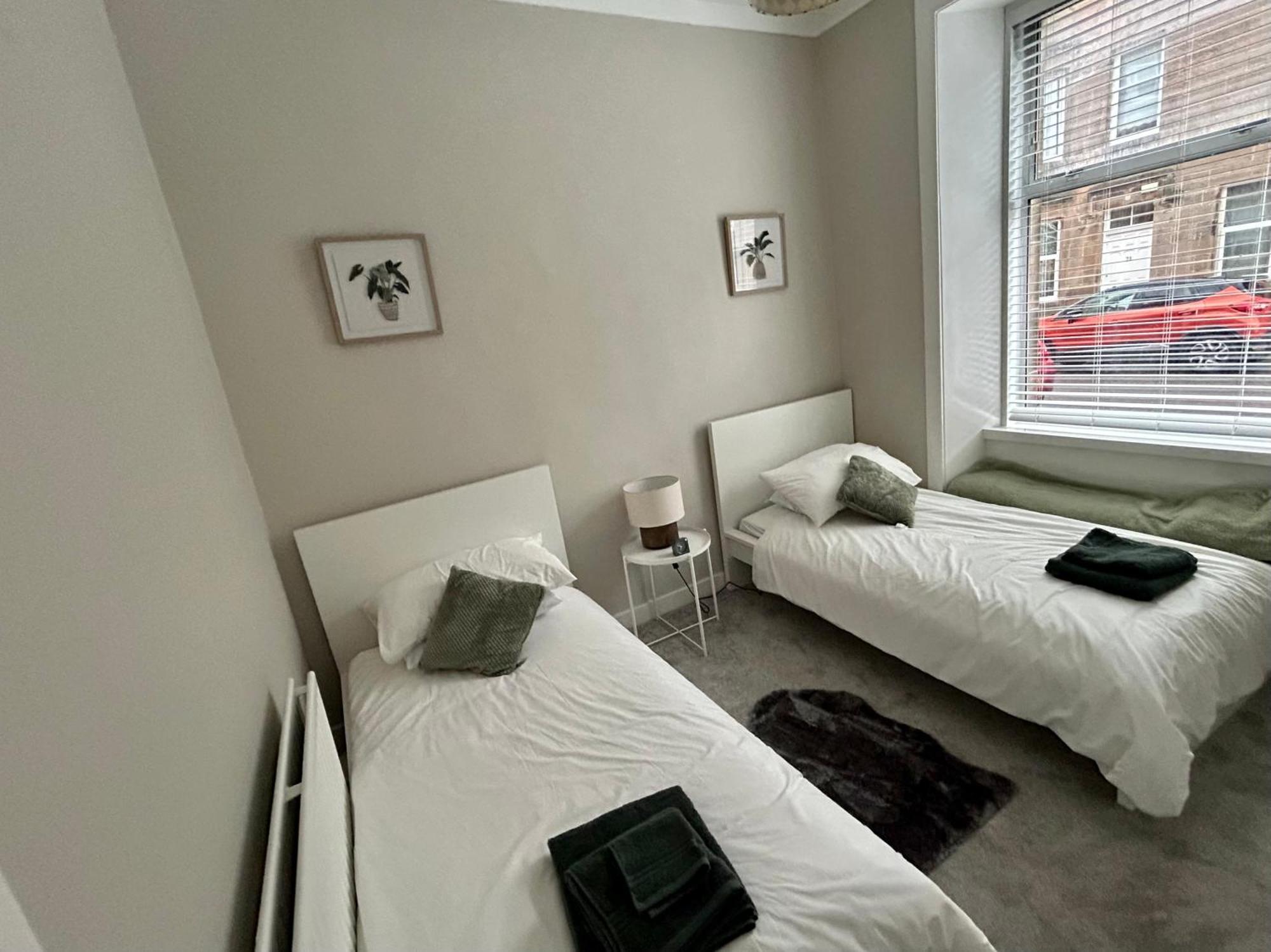 West Dunbartonshire Flat Apartment Dumbarton Exterior foto